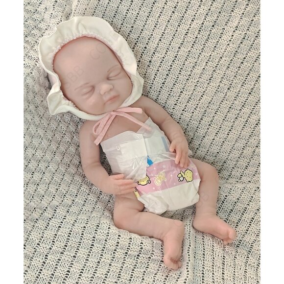 40cm Sleeping Baby 2kg Full Platinum Silicone Eyes Closed Reborn Baby Doll GIRL - Picture 15 of 16